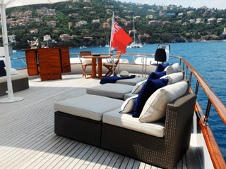 aft deck seating
