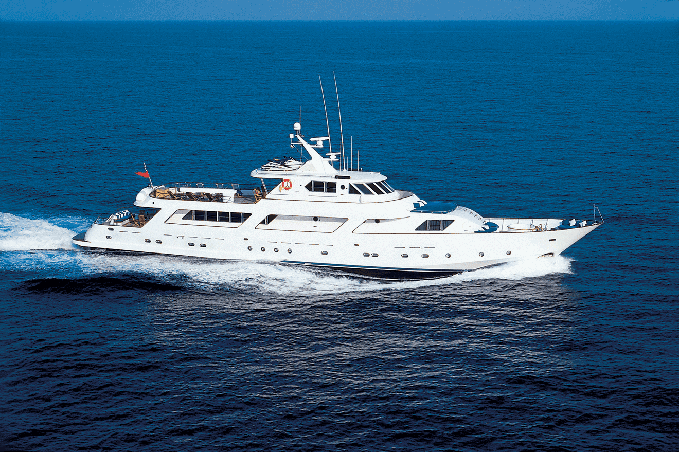 Ava at Sea